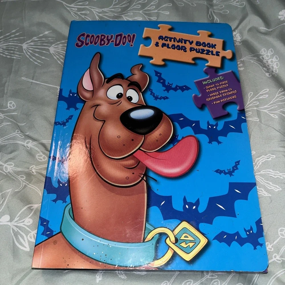 Scooby Doo Activity Book And Floor Puzzle . Board Book ,2006 , Warner Brothers‎